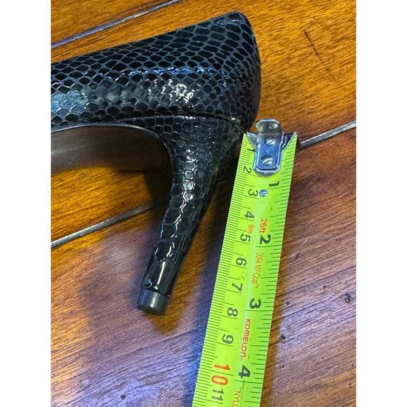 Stuart weitzman leather heel size 7 excellent condtion - Picture 8 of 8